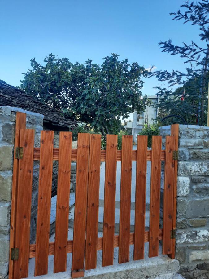 Bujtina Lugina E Vjoses Përmet Exterior foto
