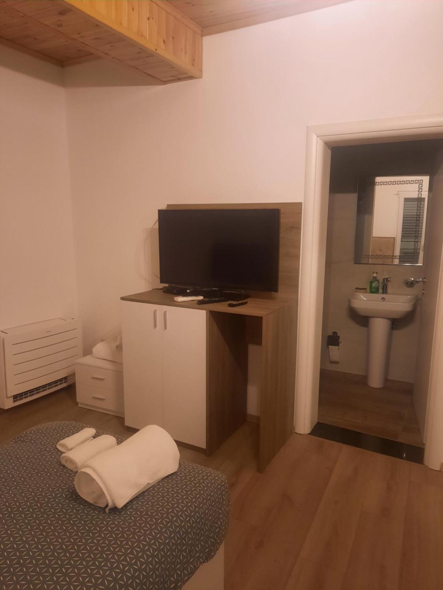 Bujtina Lugina E Vjoses Përmet Exterior foto